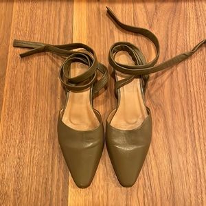 LoQ Dominga flats size 39